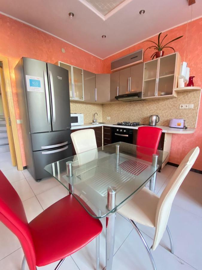 Villa Тownhouse 84 Petropavlovskaya Borshchagovka Esterno foto